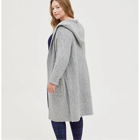 TORRID CABLE HOODED GREY CARDIGAN DUSTER - Picture 5 of 8